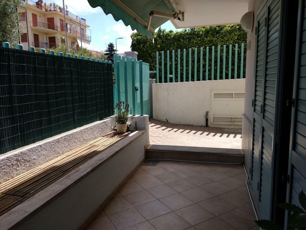 Apartmán Zenzero Loano Exteriér fotografie